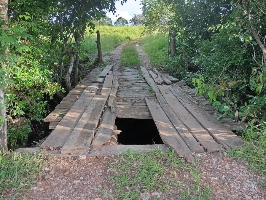 Antiga promessa pode dar lugar à realidade; moradores comemoram construção de ponte