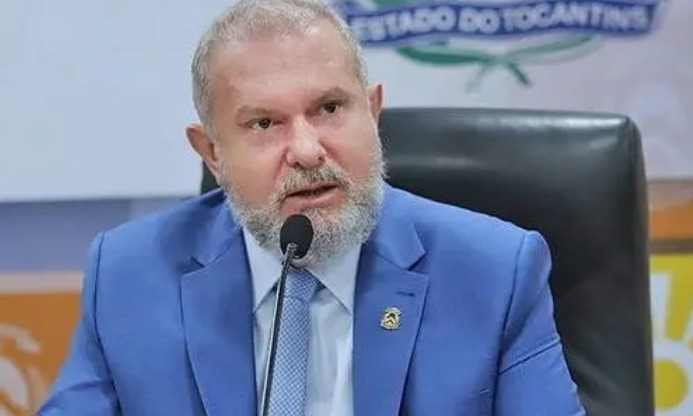 O que está por trás da desistência misteriosa de Carlesse ao senado