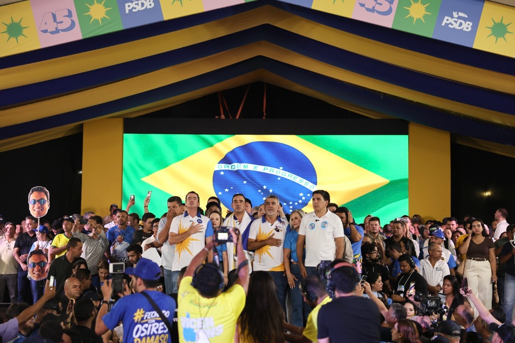 Vicentinho é oficializado candidato ao Governo em cima de carro de som no meio do povo