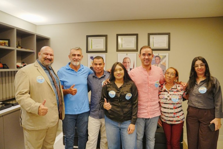 Grupo de candidatos a deputado federal do PSB abandona Laurez e declara apoio a Vicentinho
